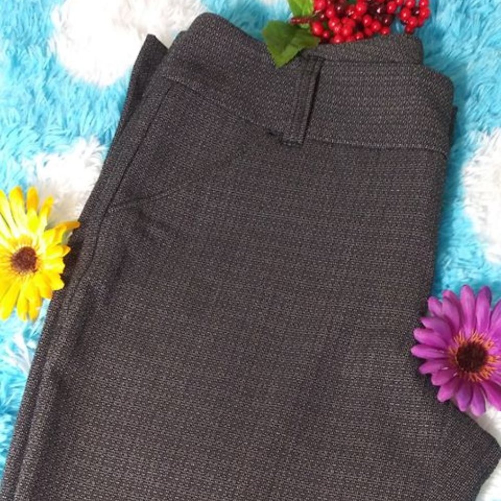 ✅ daisy fuentes- Ladies Dress Pants - Size 10 ✅